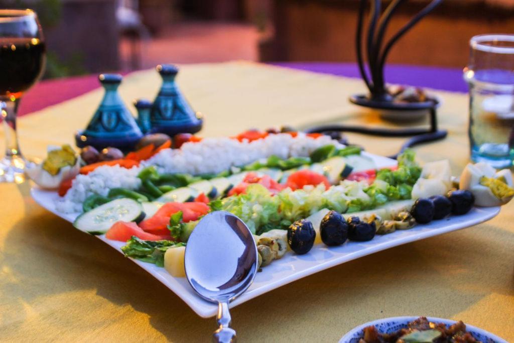 Riad Des Vieilles Charrues Boumalne المظهر الخارجي الصورة